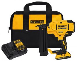 DEWALT 20V CORDLESS NAILER KIT