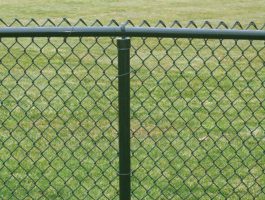 SNOW FENCE 4FT X 50FT.ROLLS